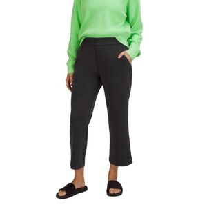 Lululemon Softstreme High-Rise Straight Leg Crop, Square Size Dot Black Size 6